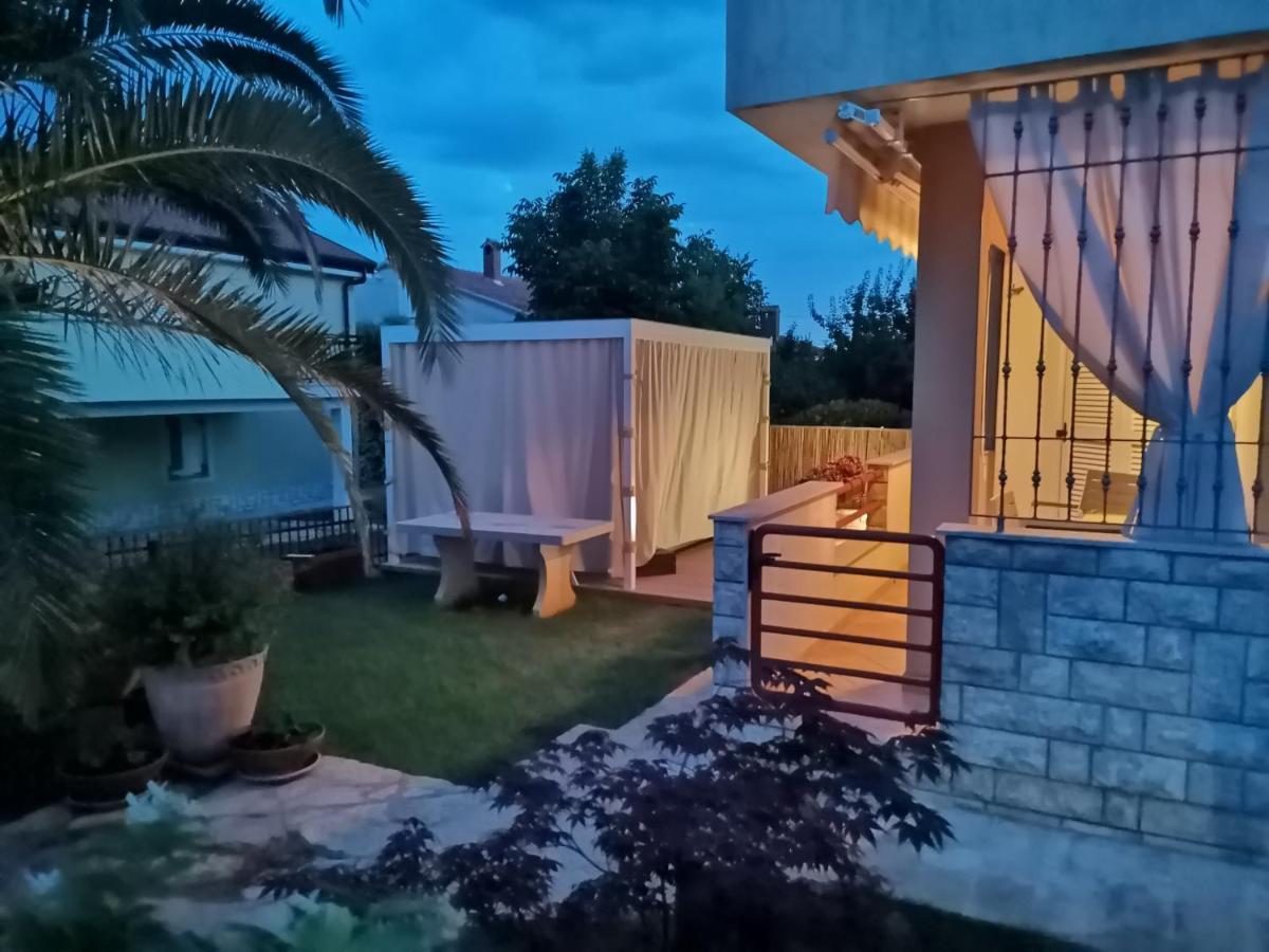 Apartman Hola Novigrad  Bagian luar foto