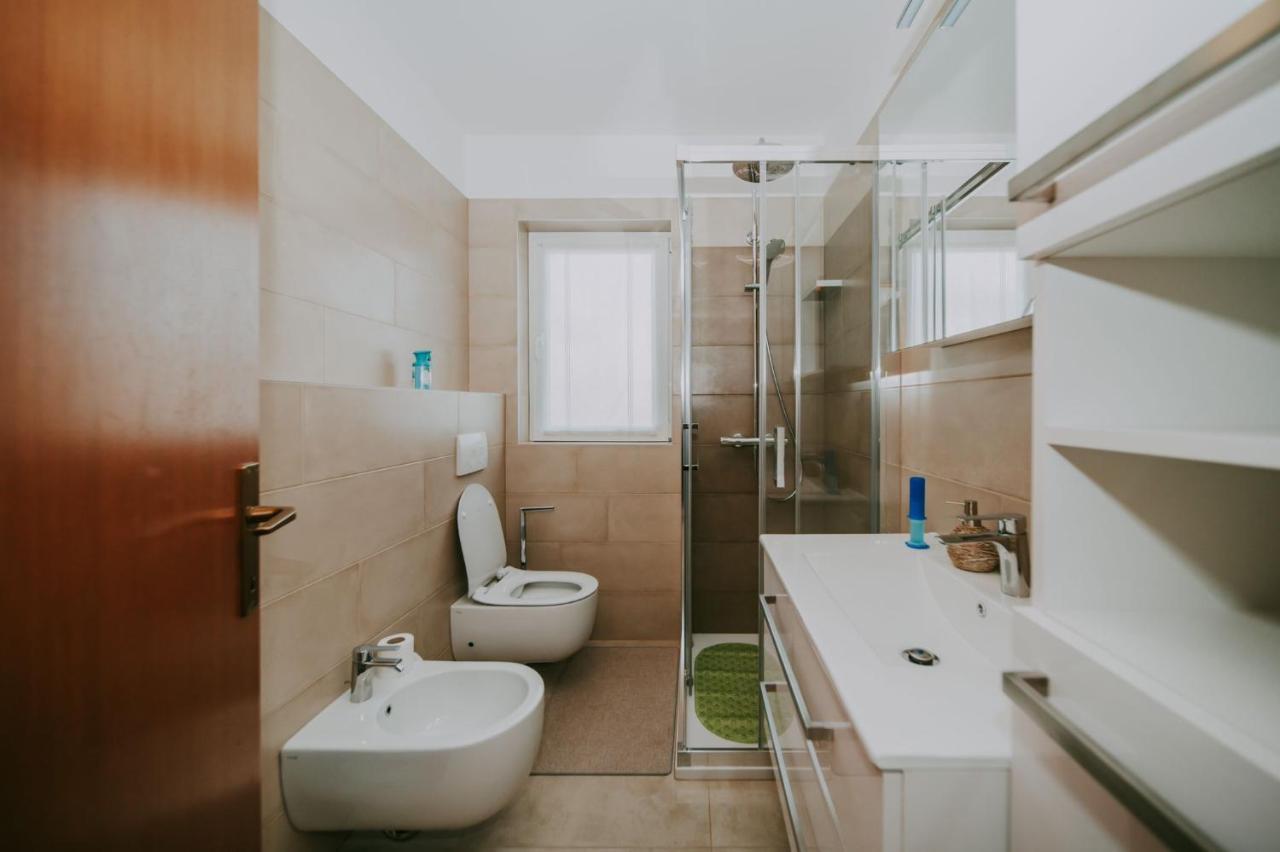 Apartman Hola Novigrad  Bagian luar foto